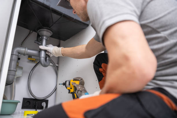 Best Gas Line Repair  in Lake Holiday, IN